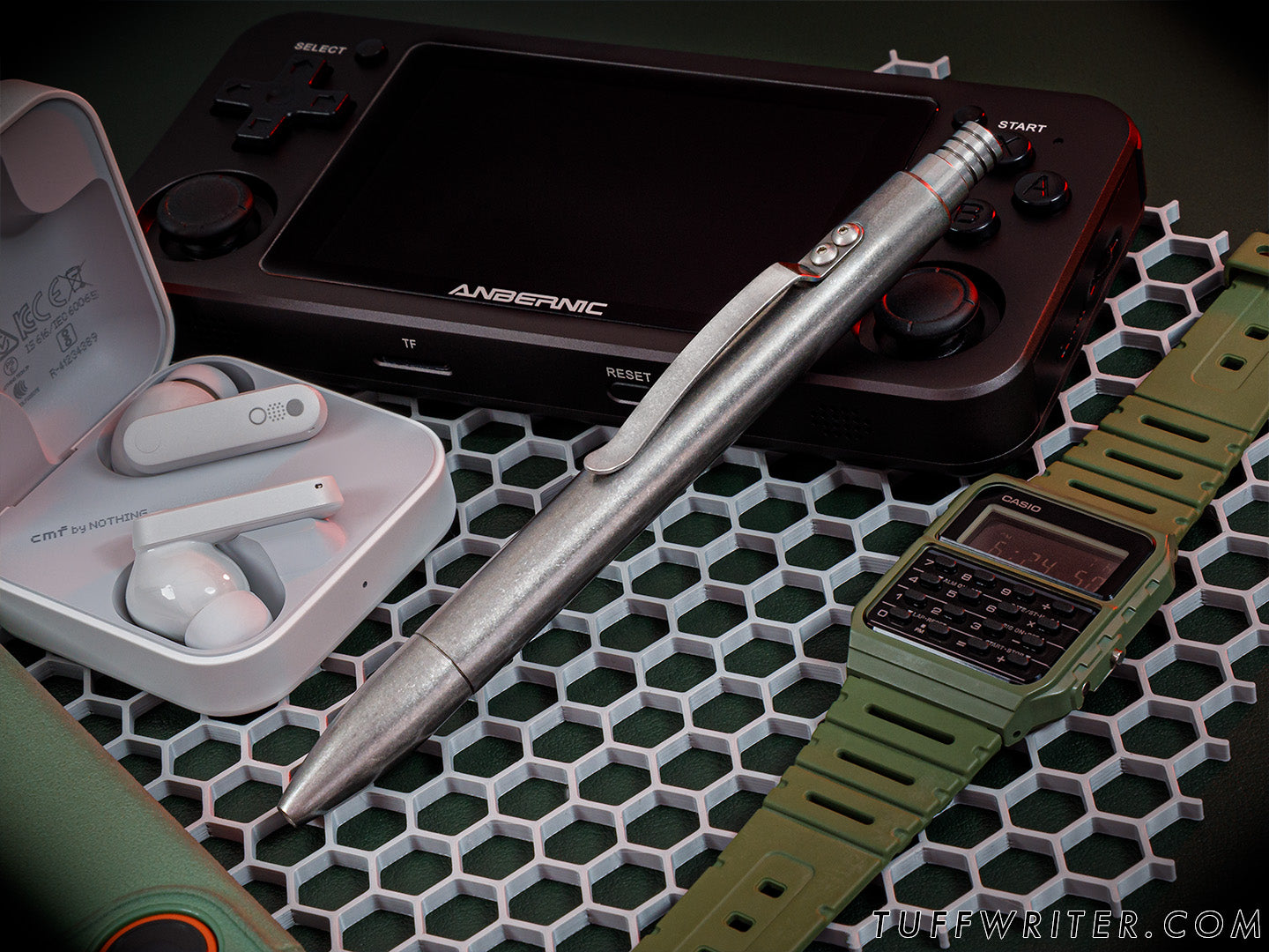 Analog Press Pen - Titanium