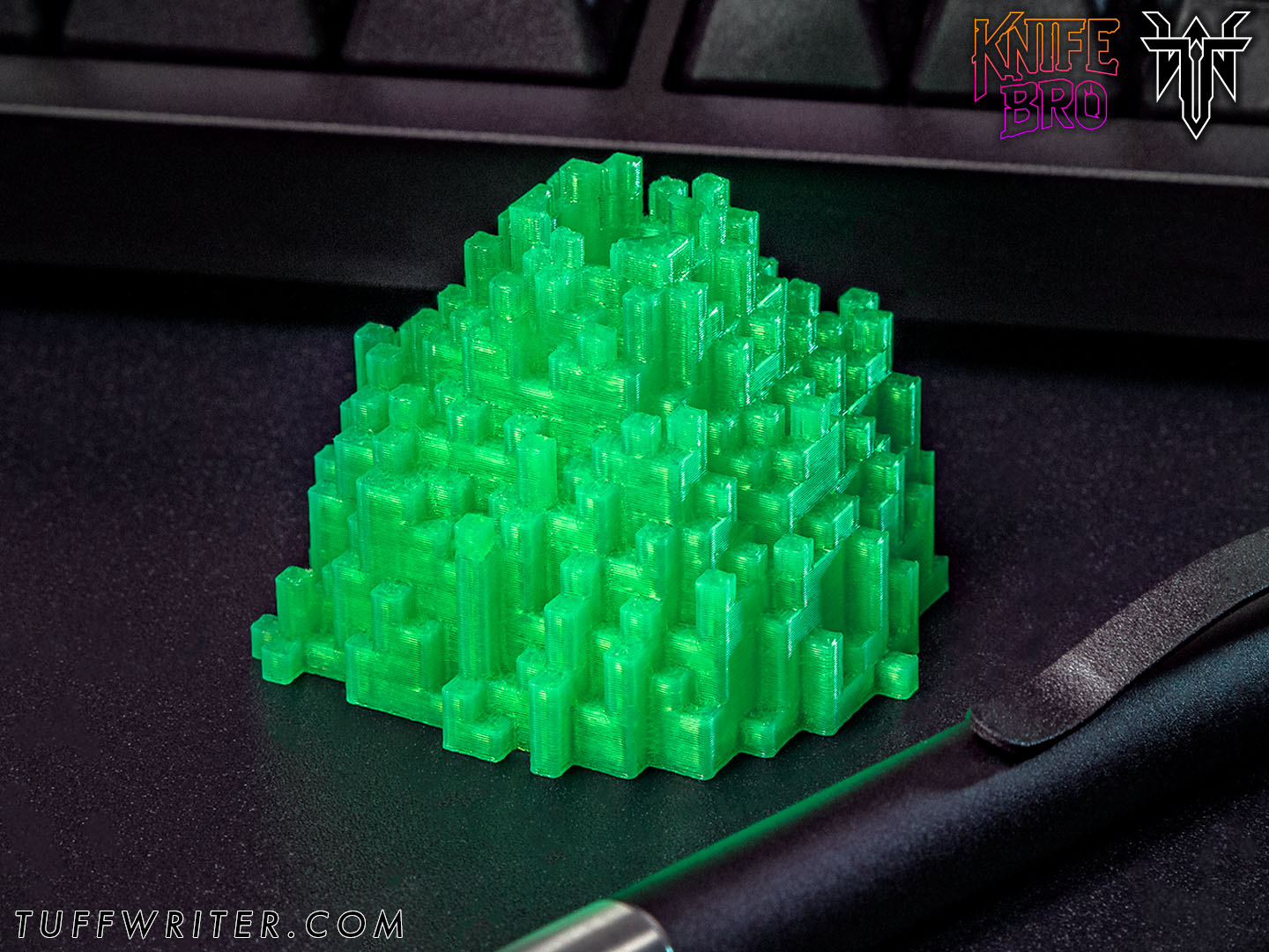 Knife Bro x Tuff Writer: Obelisk Pen Holder - Voxel