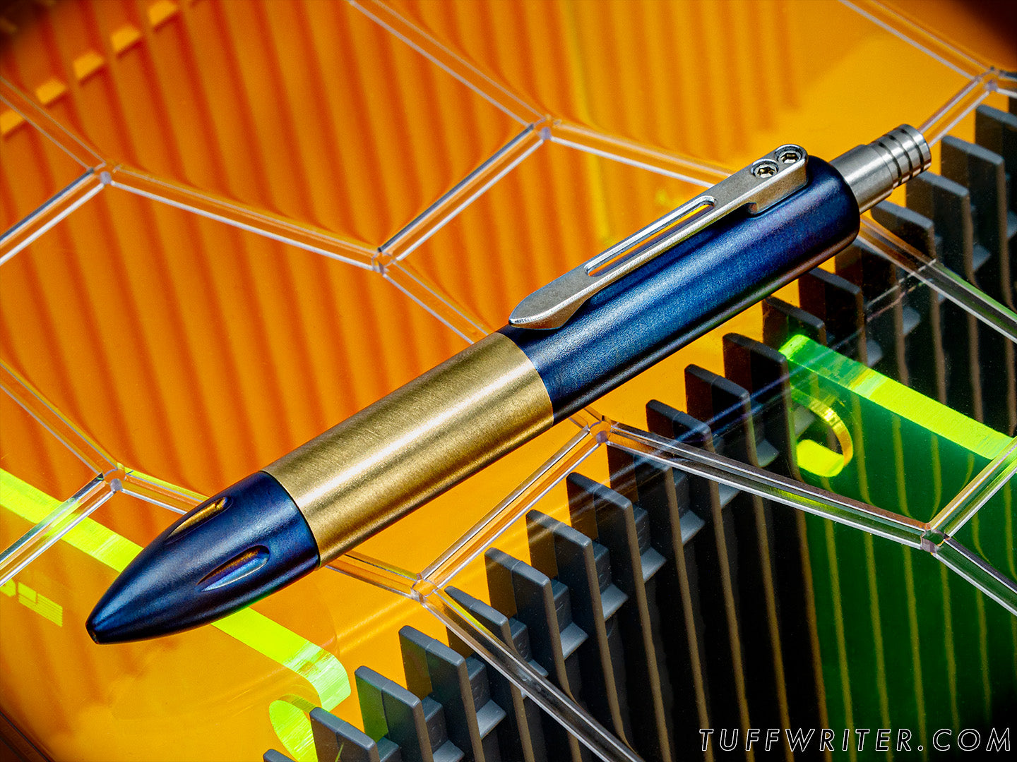 Mk2 SPECIAL MISSION Pen - Titanium Brushed/Brass